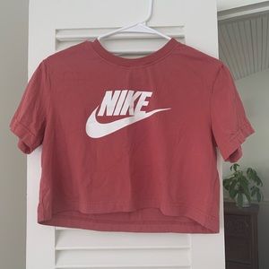 NWOT Nike 100% cotton soft crop T